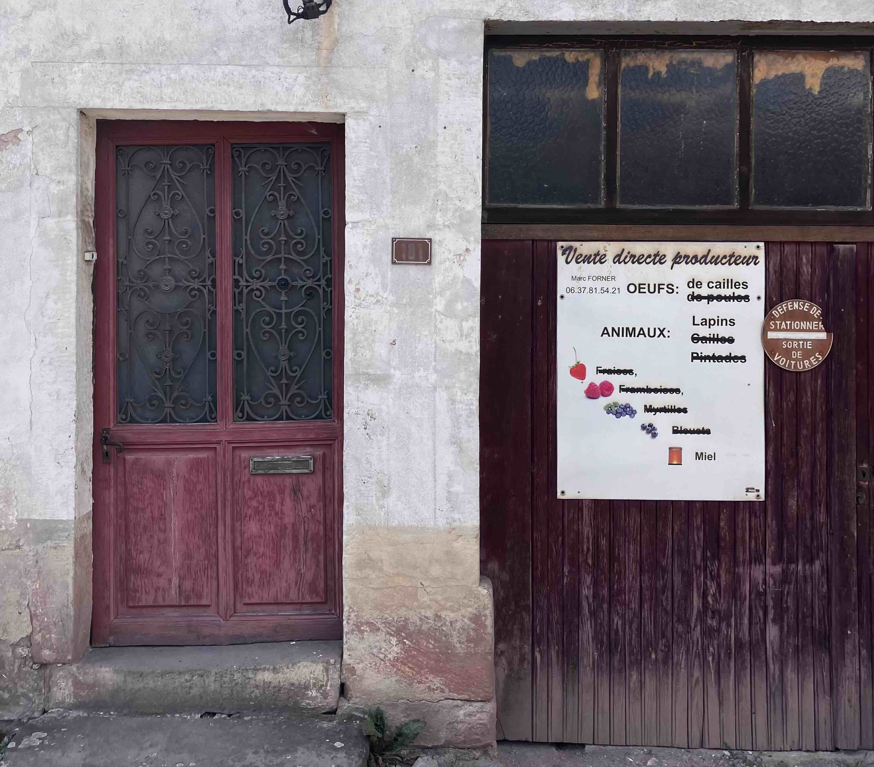 An image of a closed store, illustrating the article